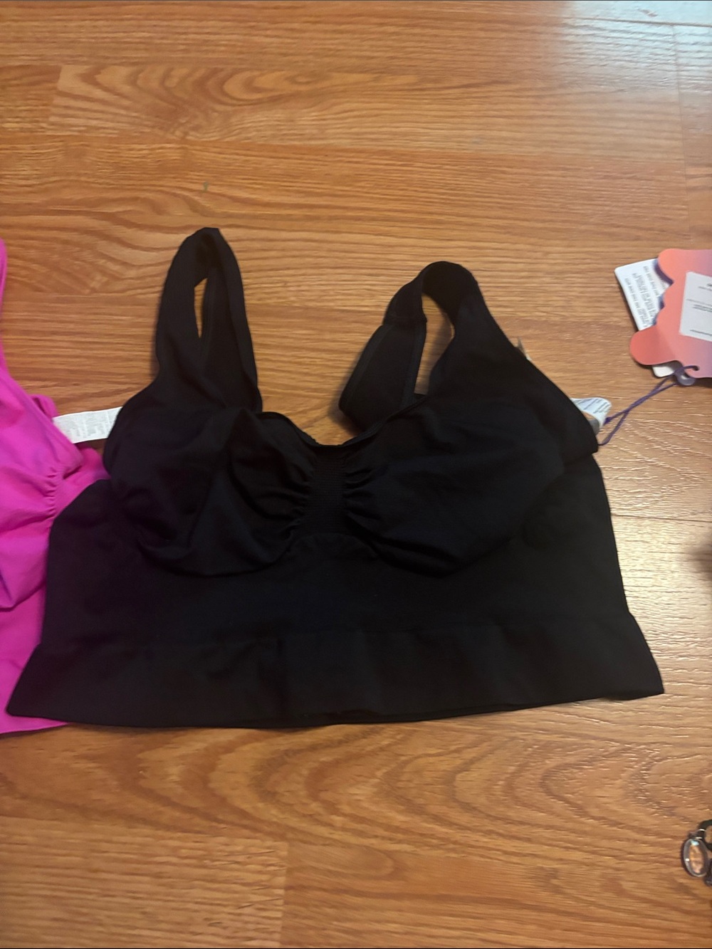 Nwt 1 Pink and 1 Black Sports Bralette Tops - size 5 x not !!! Maybe a l to xl